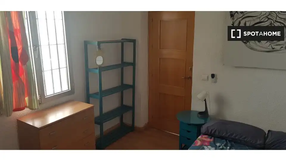 Habitación 81 m², Córdoba