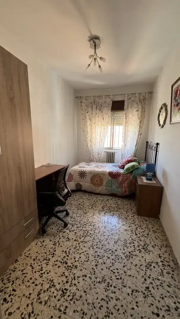 Habitación 94 m², Granada