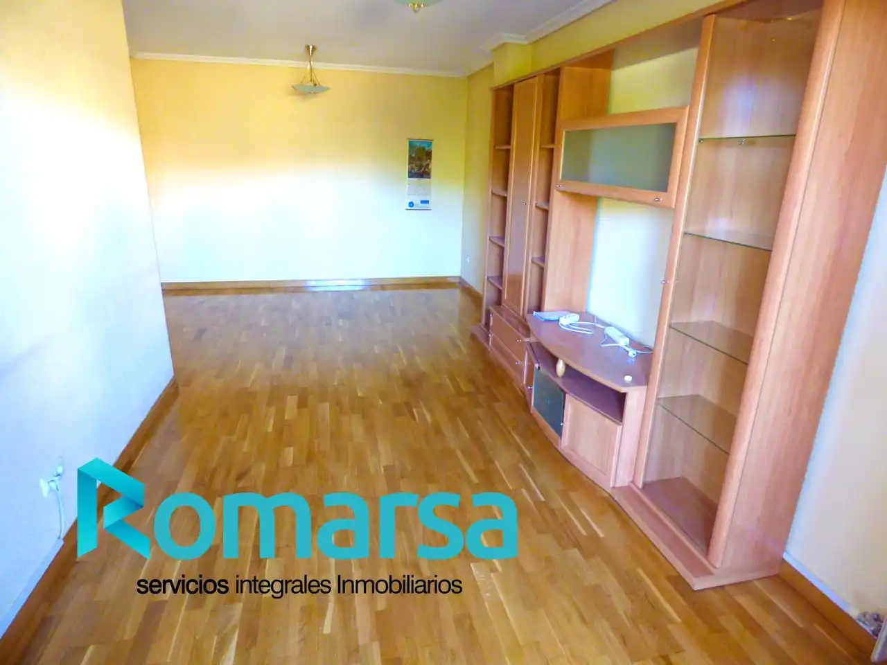 Pis de 90 m² a Àvila
