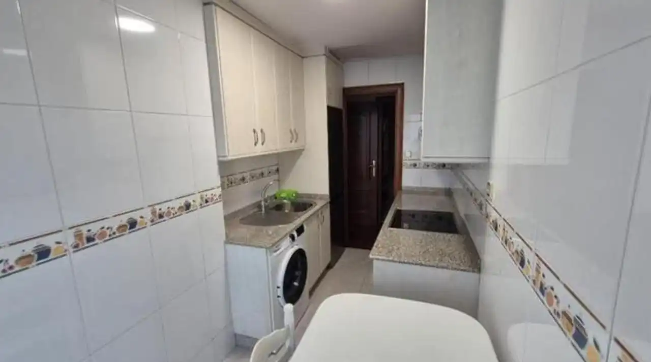 Piso de 80 m² en Ourense