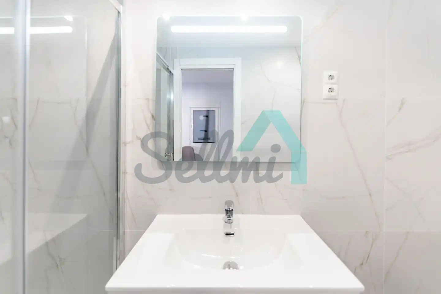 Piso de 67 m² en Oviedo