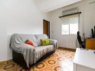 Piso de 70 m² en Granada