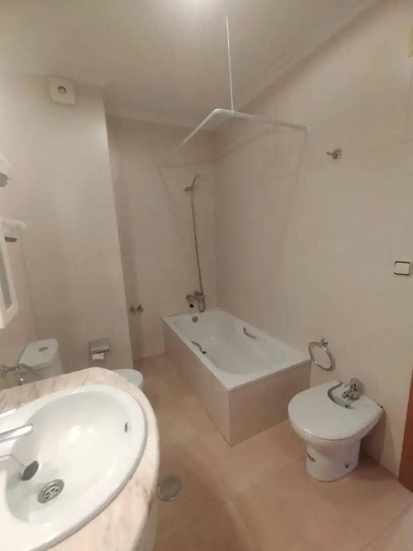 Piso de 81 m² en Ourense