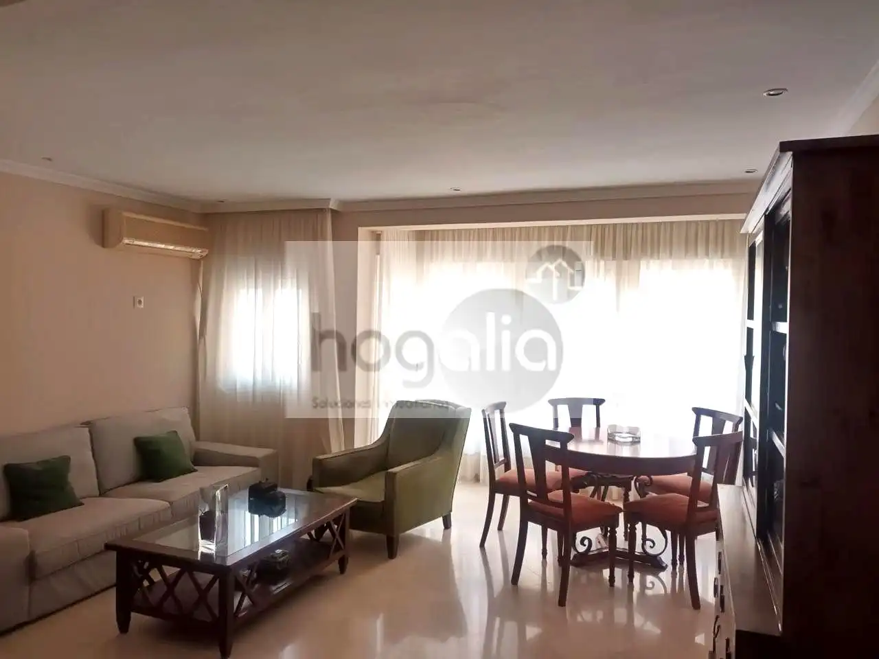 Piso de 75 m² en Sevilla