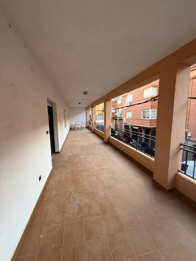 Piso de 263 m² en Munera