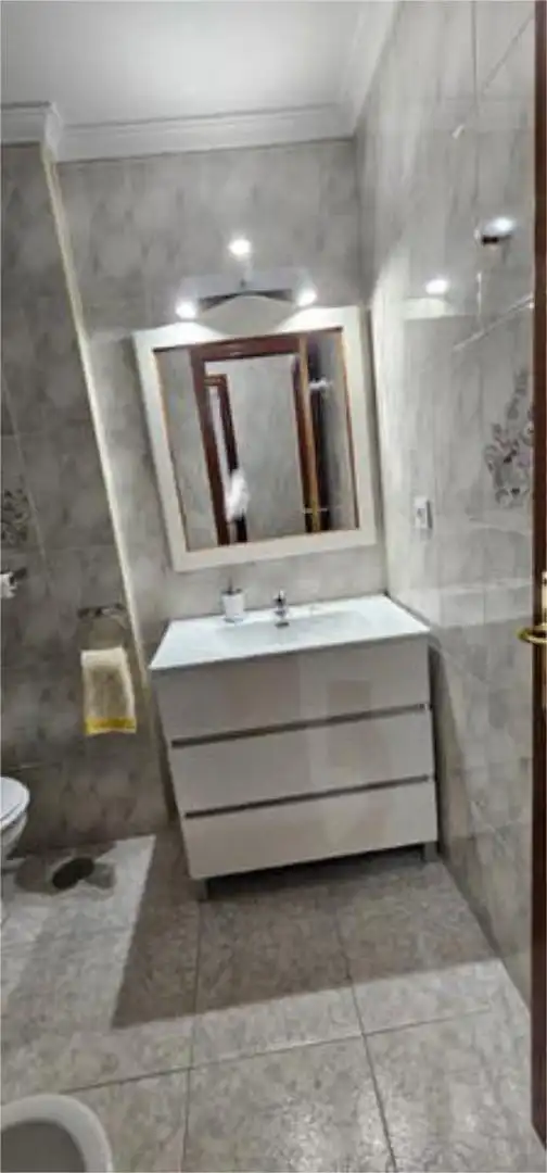 Pis de 90 m² a Còrdova