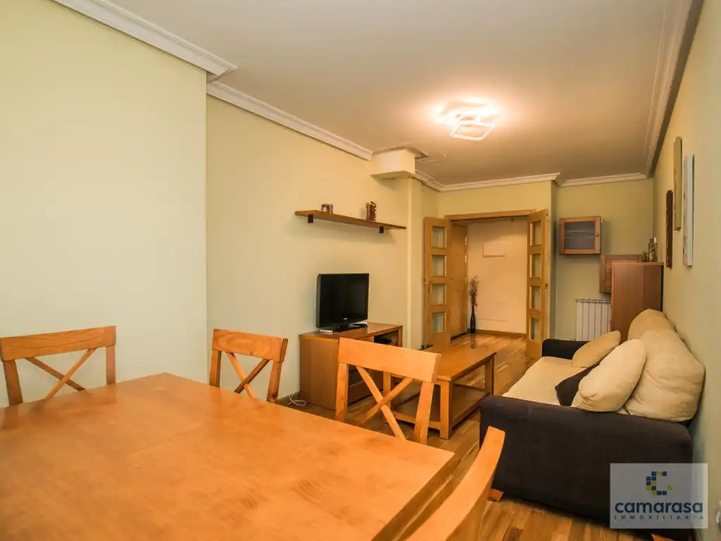Piso de 90 m² en Ávila