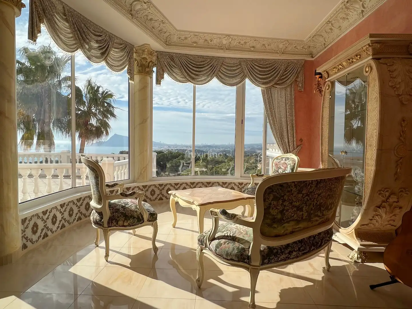Будинок 1100 м² у Altea