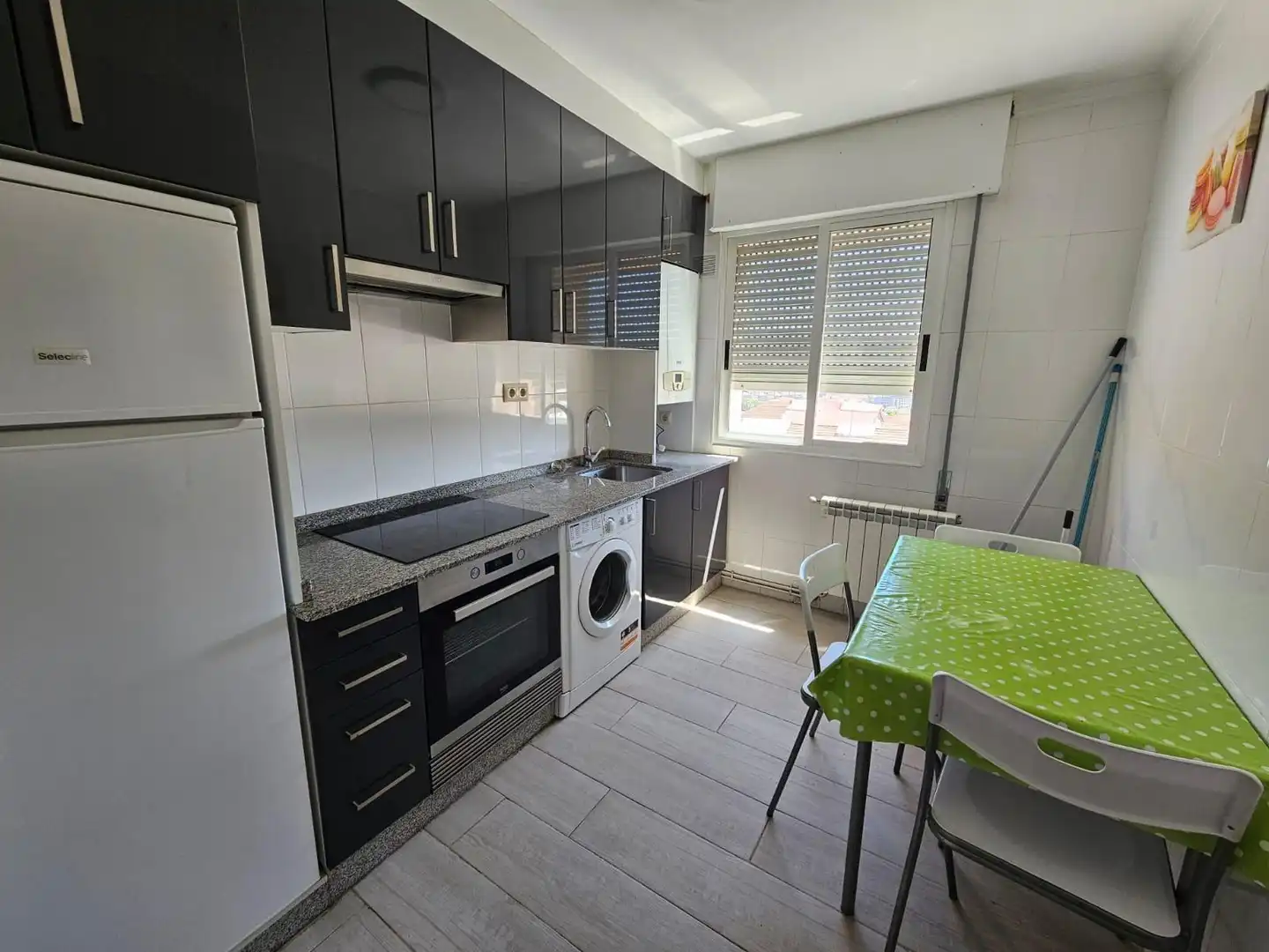 Habitación 90 m², Ourense