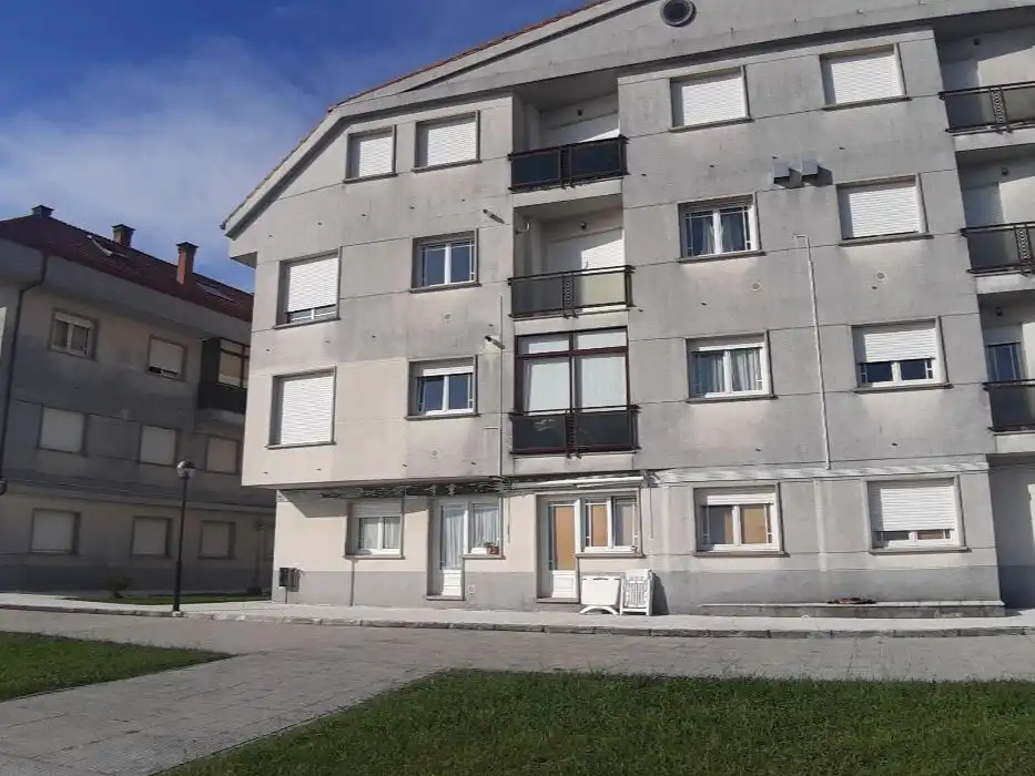 Piso de 80 m² en Boiro