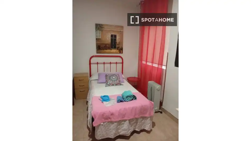 Habitación 173 m², Jaén