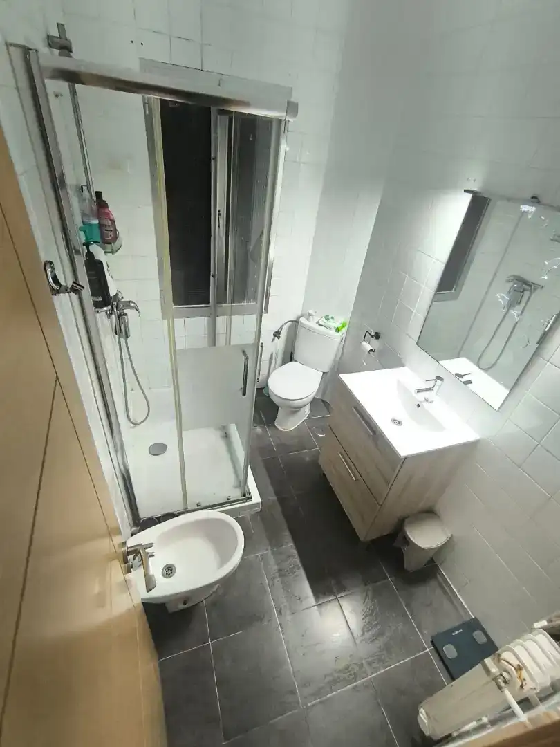 Habitación 100 m², Ávila