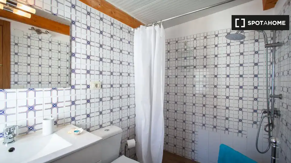 Habitación 81 m², Vigo