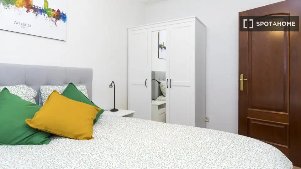 Habitación 115 m², Zaragoza