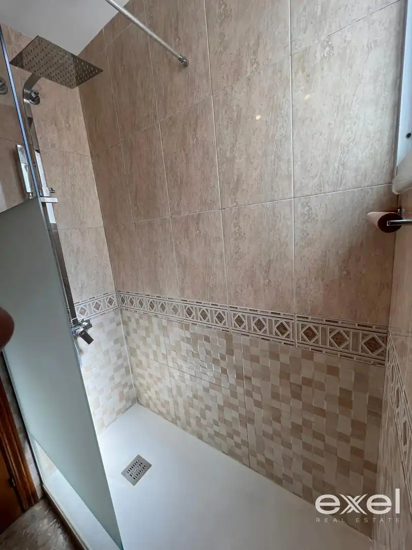 Pis de 110 m² a Cornellà de Llobregat