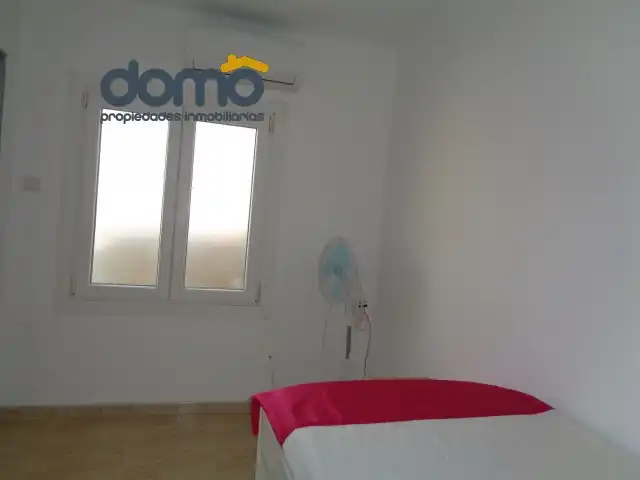 Habitación 75 m², Almería