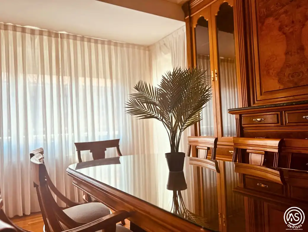 Piso de 160 m² en Zaragoza