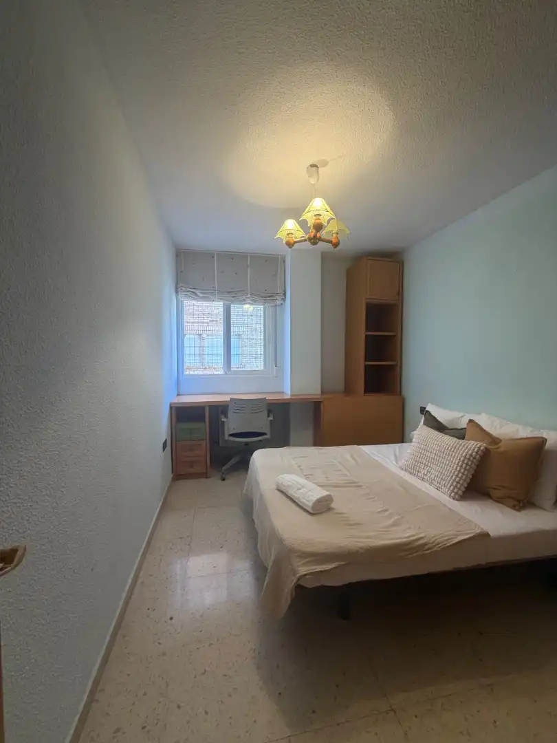 Habitación 116 m², Granada