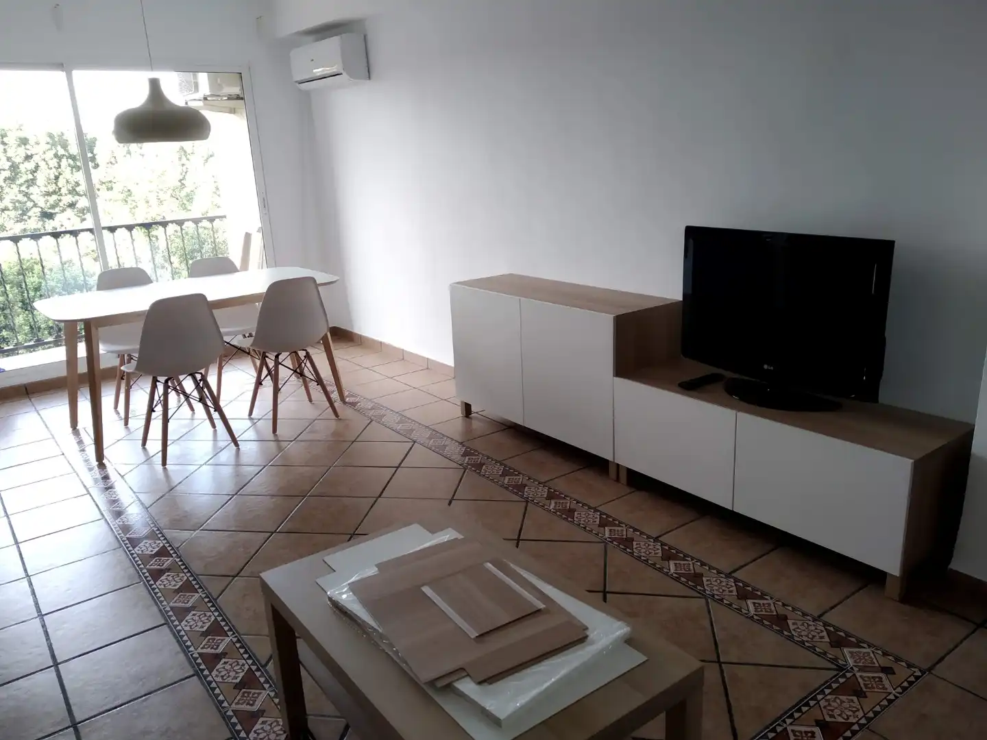 Habitació de lloguer, Burjassot
