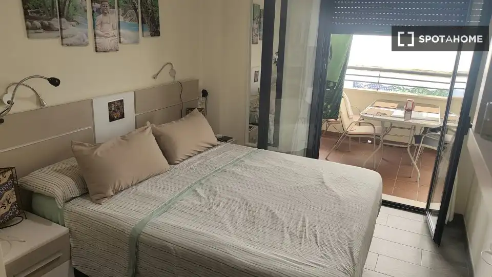 Habitación 106 m², Vélez-Málaga