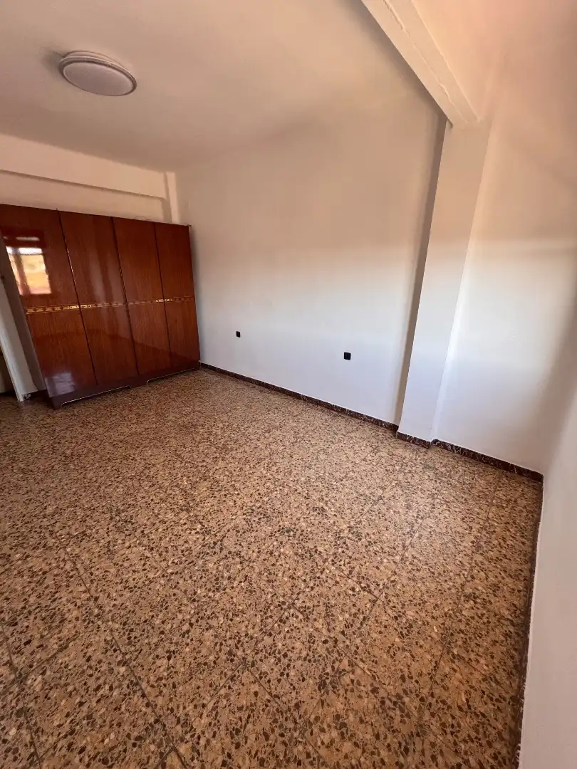 Appartamento 77 m² a Montserrat