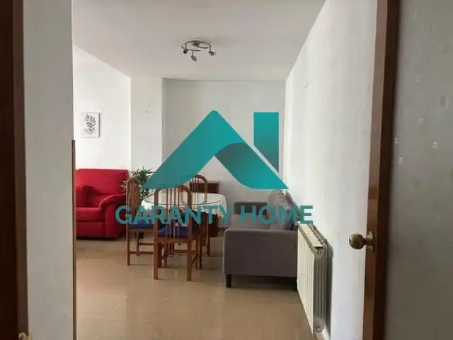 Piso de 100 m² en Cáceres
