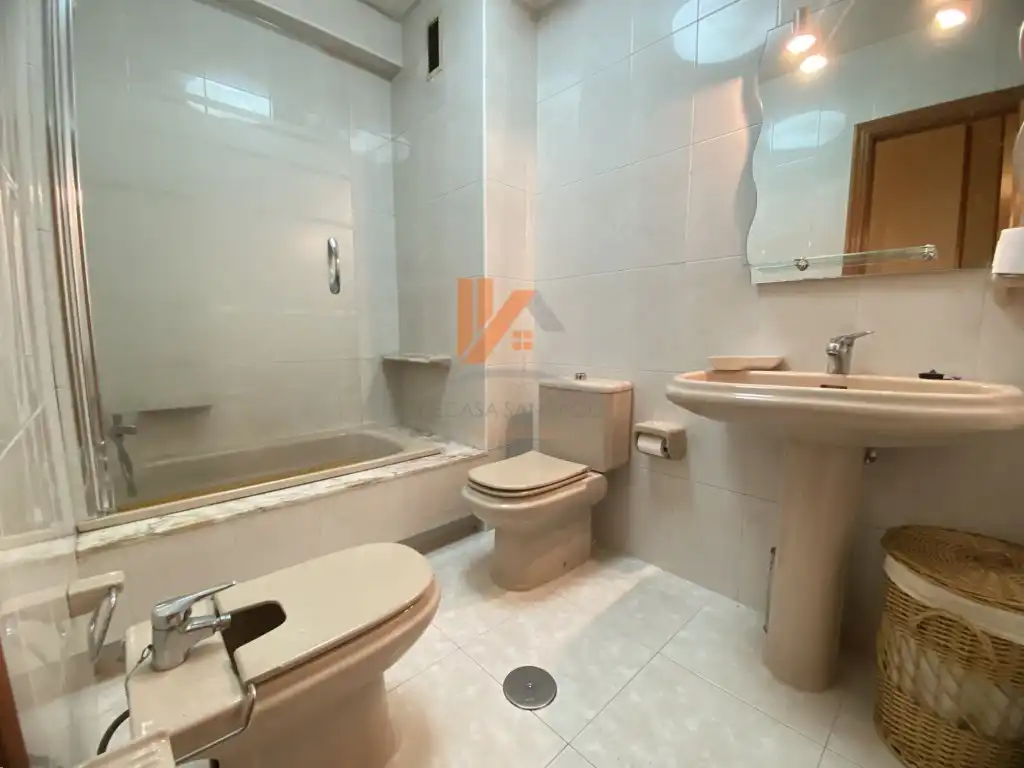 Piso de 78 m² en Santiago de Compostela
