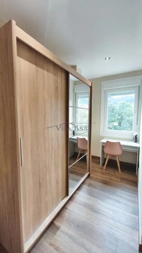 Piso de 89 m² en Ourense