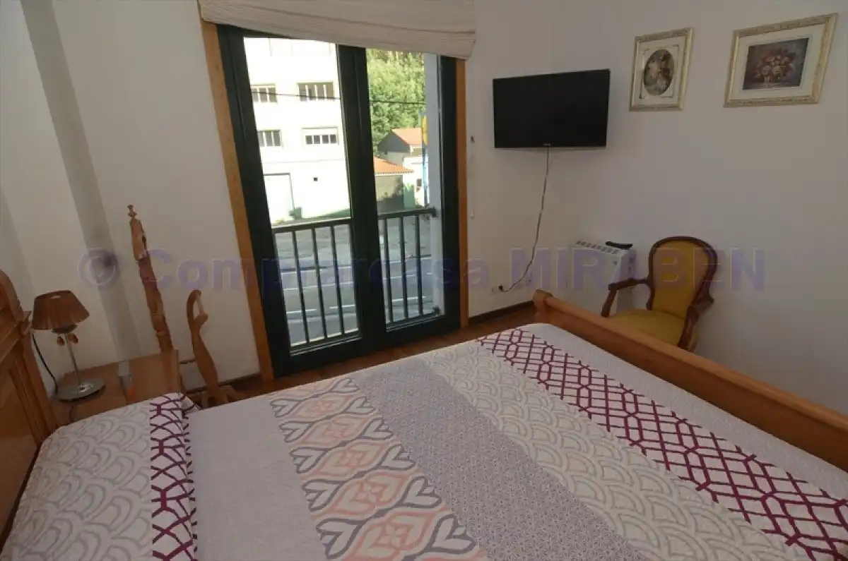 Piso de 90 m² en Boiro