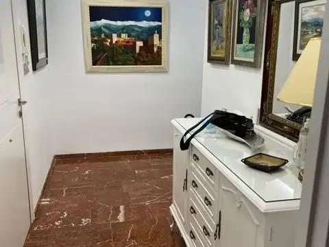 Piso de 170 m² en Granada