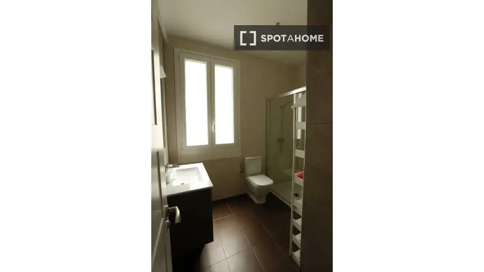 Habitación 138 m², Bilbao