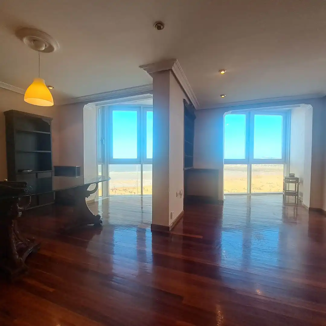 Piso de 89 m² en España