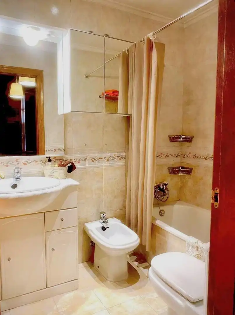 Piso de 75 m² en Oviedo