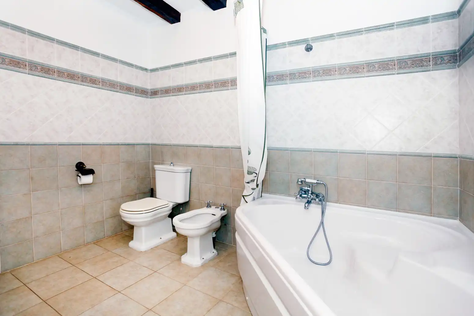 Piso de 285 m² en Basaburua