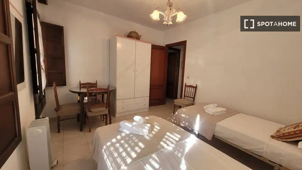 Habitación 105 m², Ronda