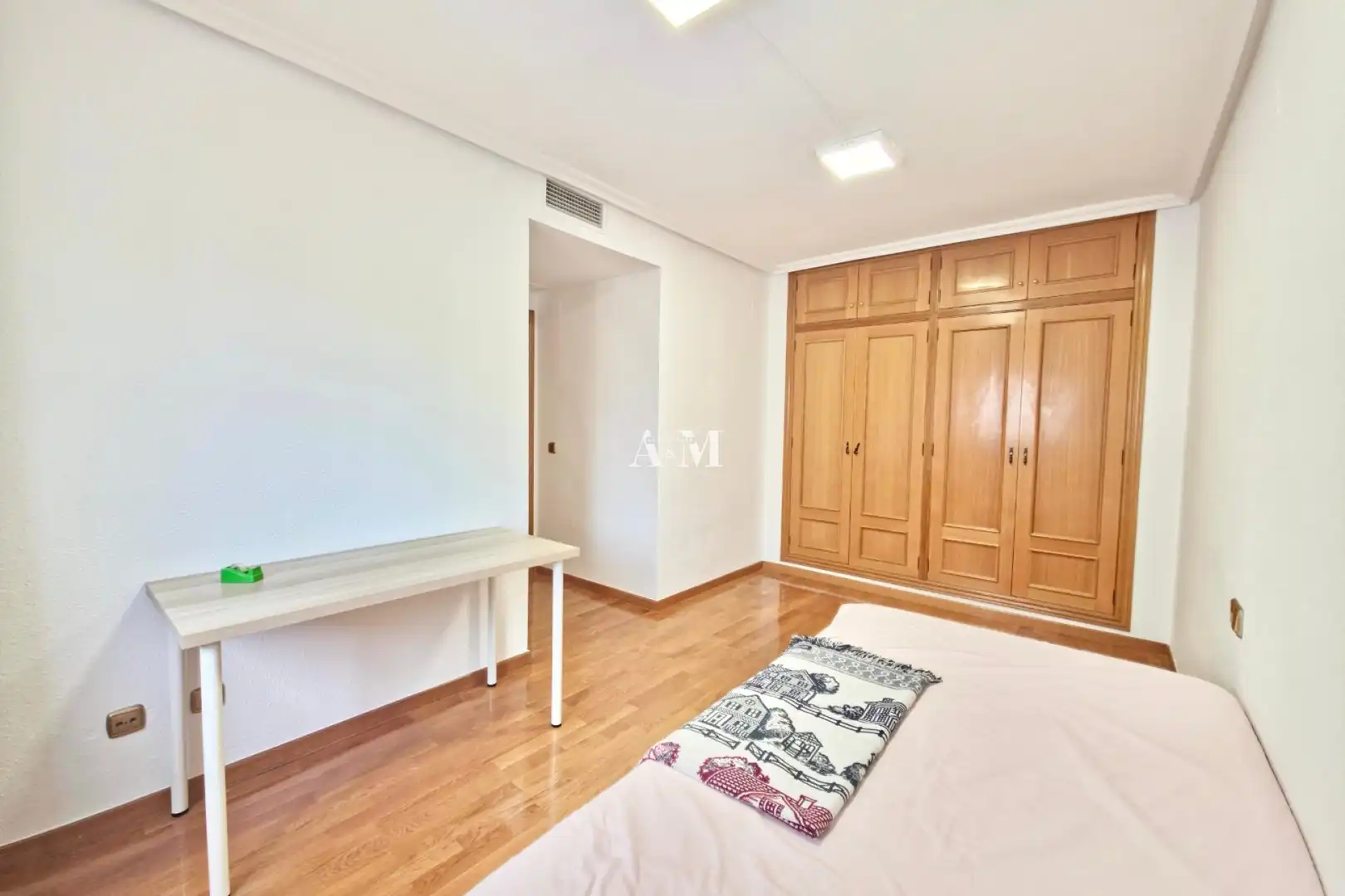 Pis de 200 m² a Alacant