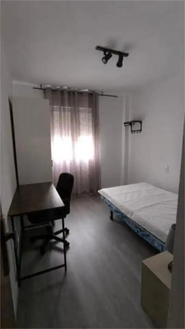 Habitación 90 m², Villarrobledo