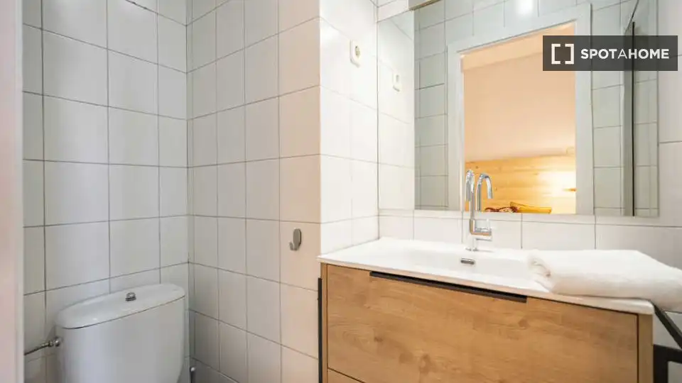 Habitació de lloguer, Madrid