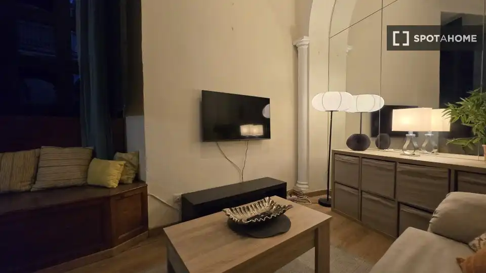 Habitación 46 m², Sevilla