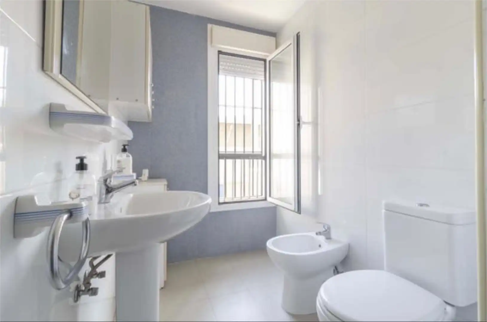 Piso de 77 m² en Sevilla