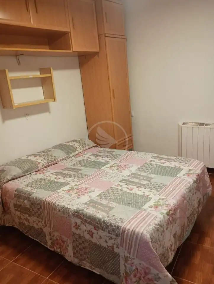 Piso de 100 m² en Linares