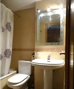 Piso de 98 m² en Linares