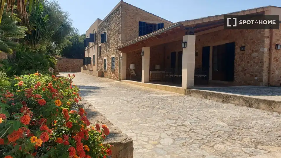 Habitación 805 m², Artà