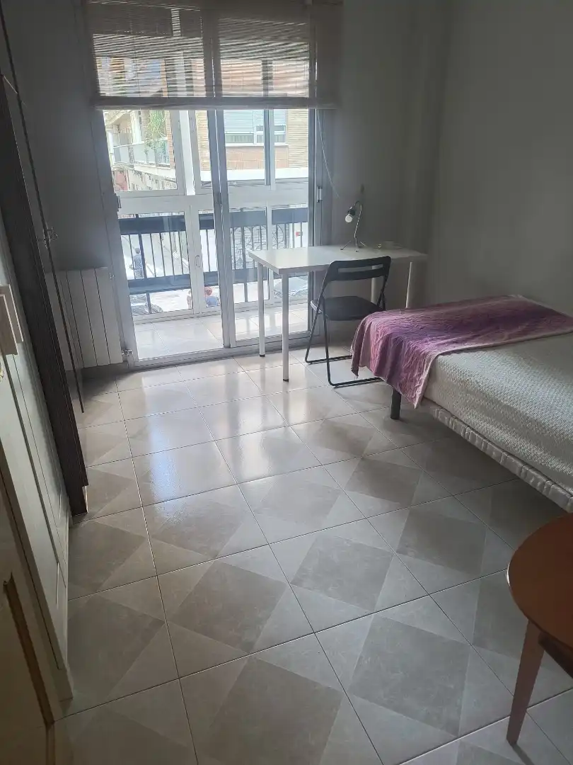 Piso de 90 m² en Granada