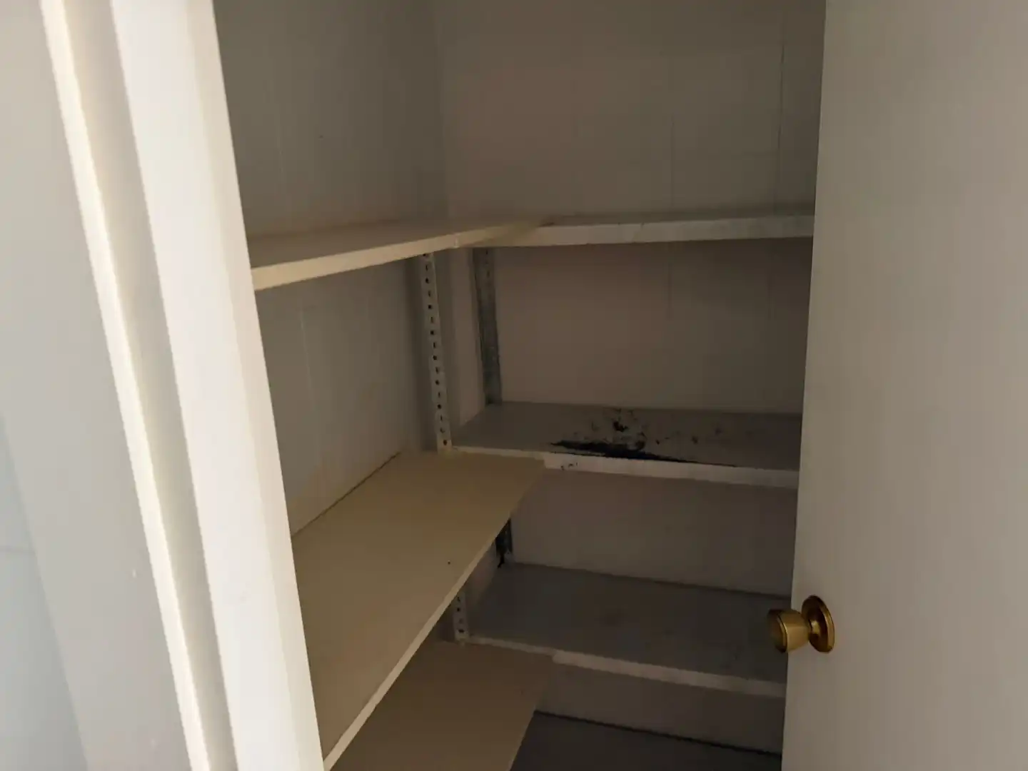 Piso de 90 m² en Granada
