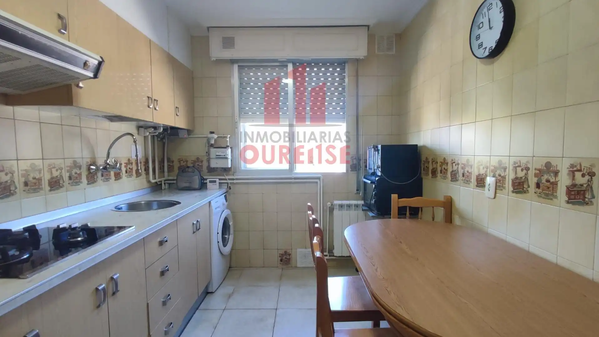 Habitación 94 m², Ourense