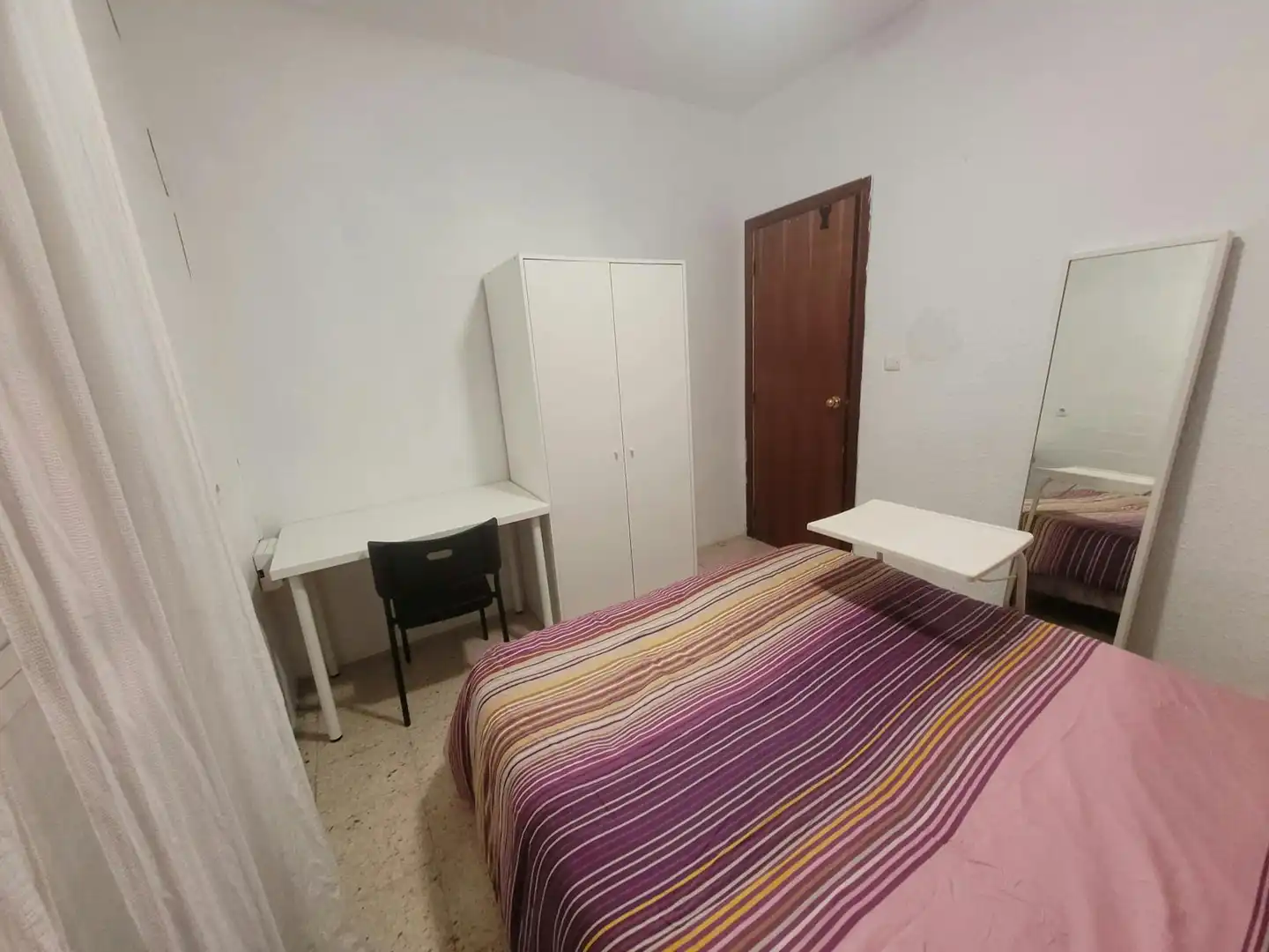 Habitación 100 m², Sevilla