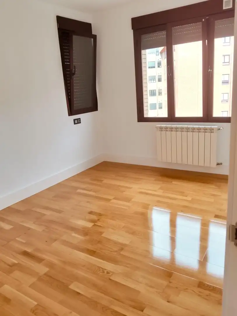 Appartamento 100 m² a Oviedo
