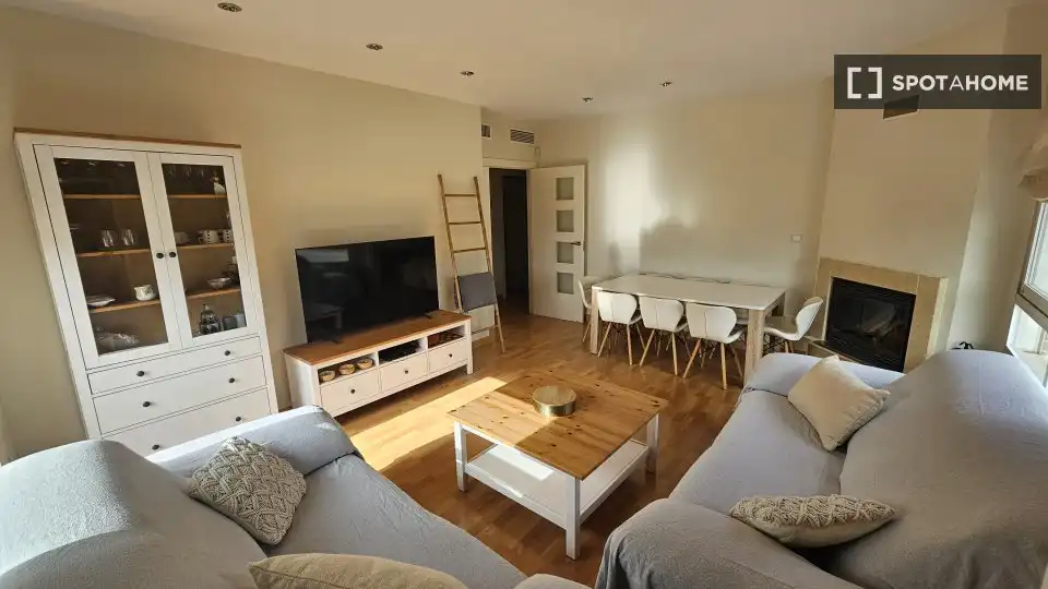 Habitación 128 m², Murcia
