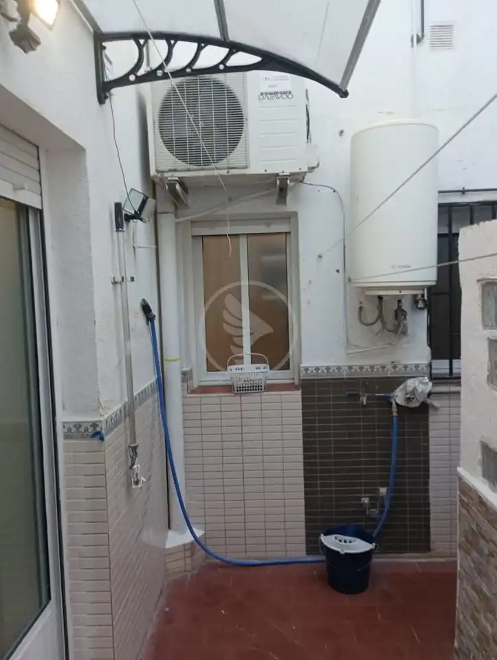 Piso de 100 m² en Linares